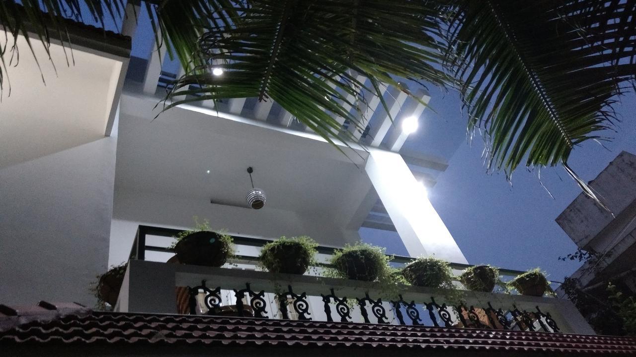 Villa Mariana Kochi エクステリア 写真