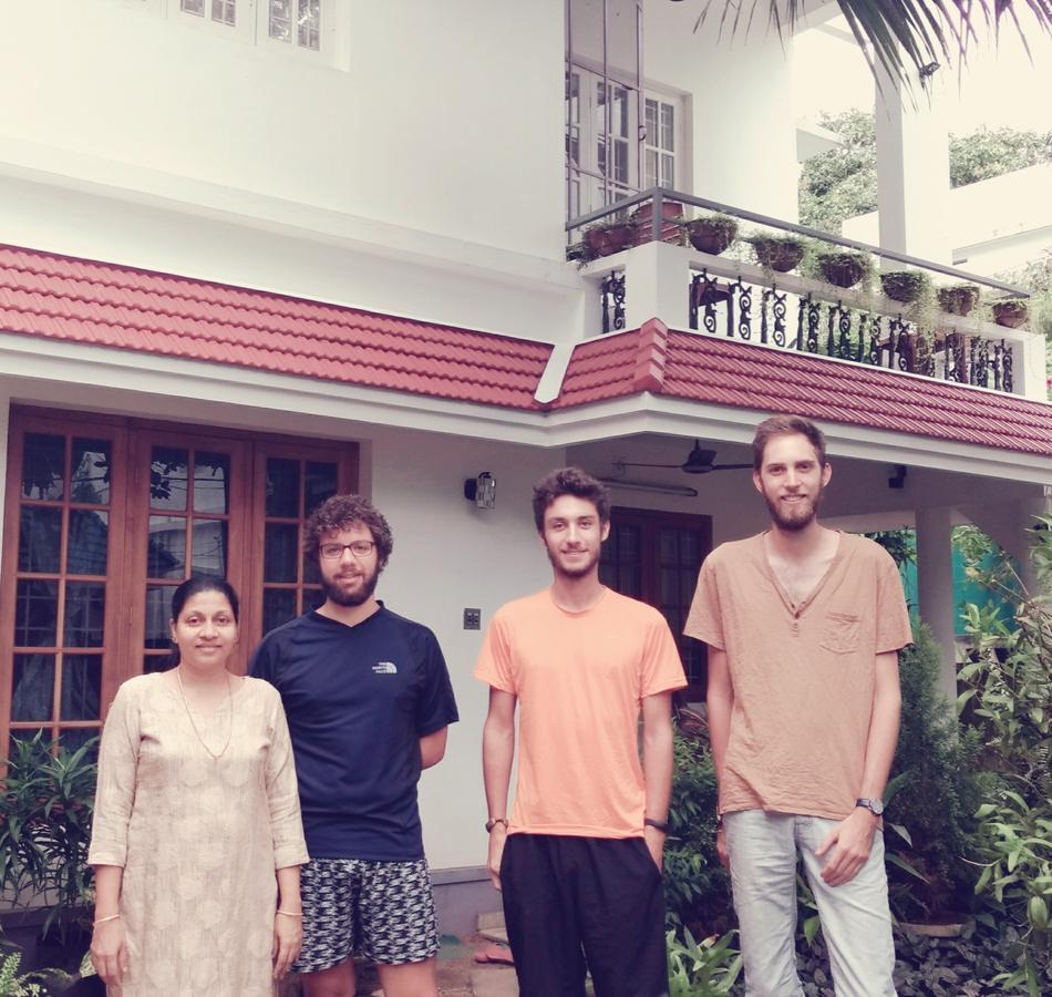 Villa Mariana Kochi エクステリア 写真