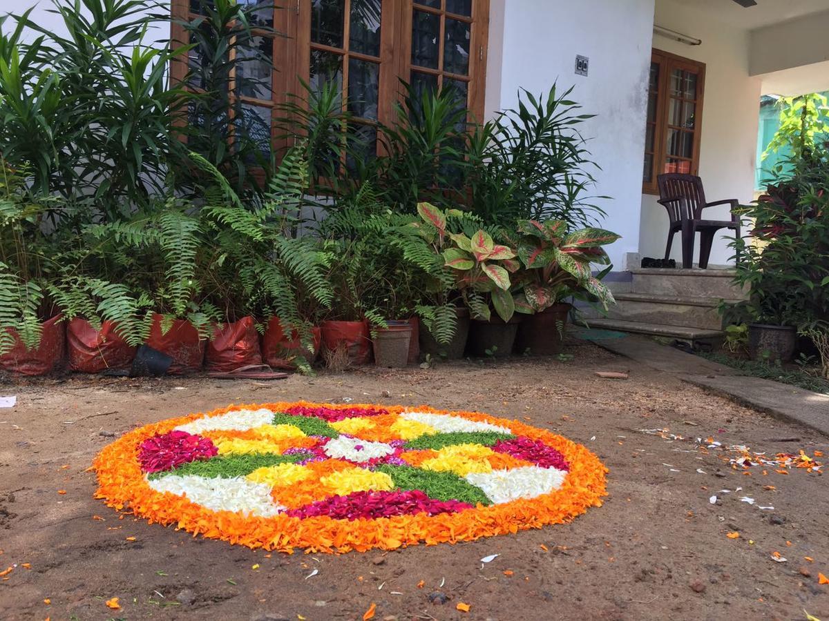 Villa Mariana Kochi エクステリア 写真
