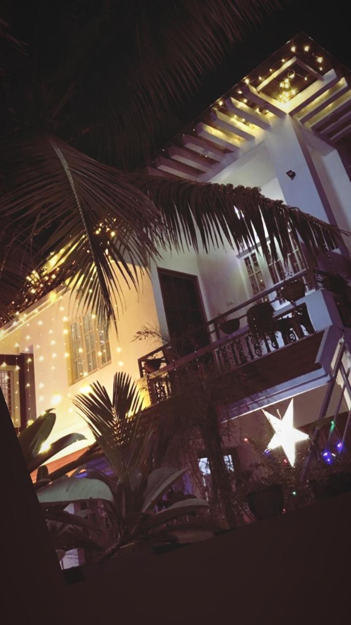 Villa Mariana Kochi エクステリア 写真